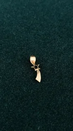 مدال طلا دخترانه طرح ستاره